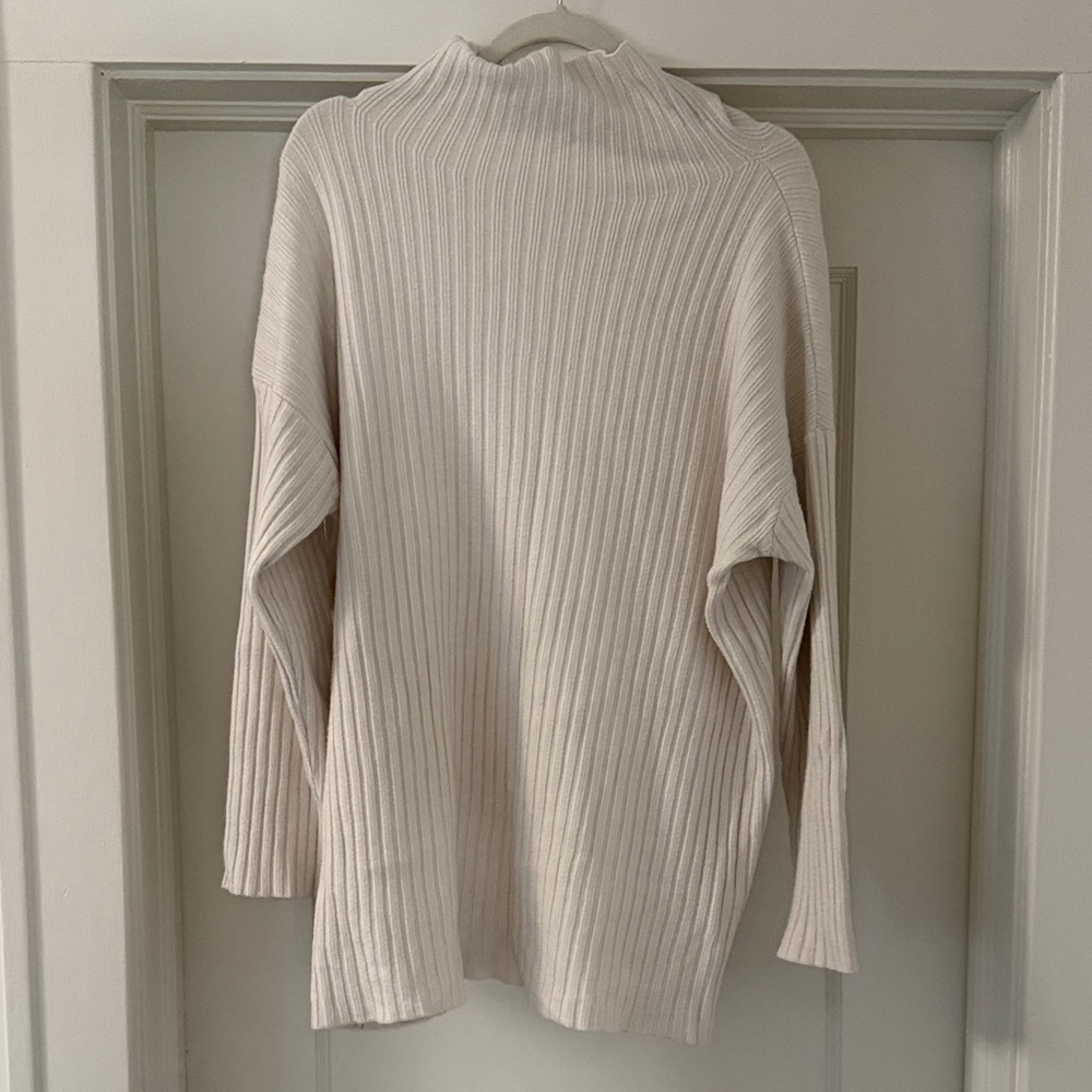 T.J.Maxx Cream Ribbed Cowl/Turtleneck Sweater